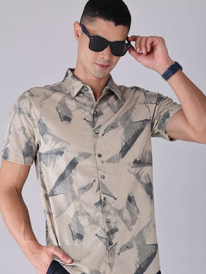 men printed short sleeves casual shirt