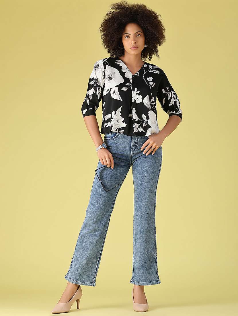 Women Printed Three Quarter Sleeves Regular Top - 22458492 -  Standard Image - 5