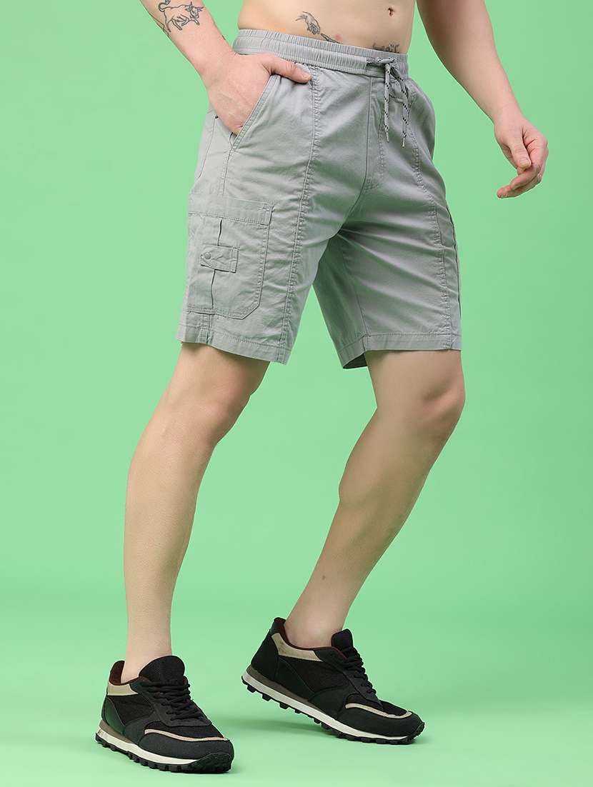men solid mid rise regular fit cargo shorts - 22458668 -  Standard Image - 3