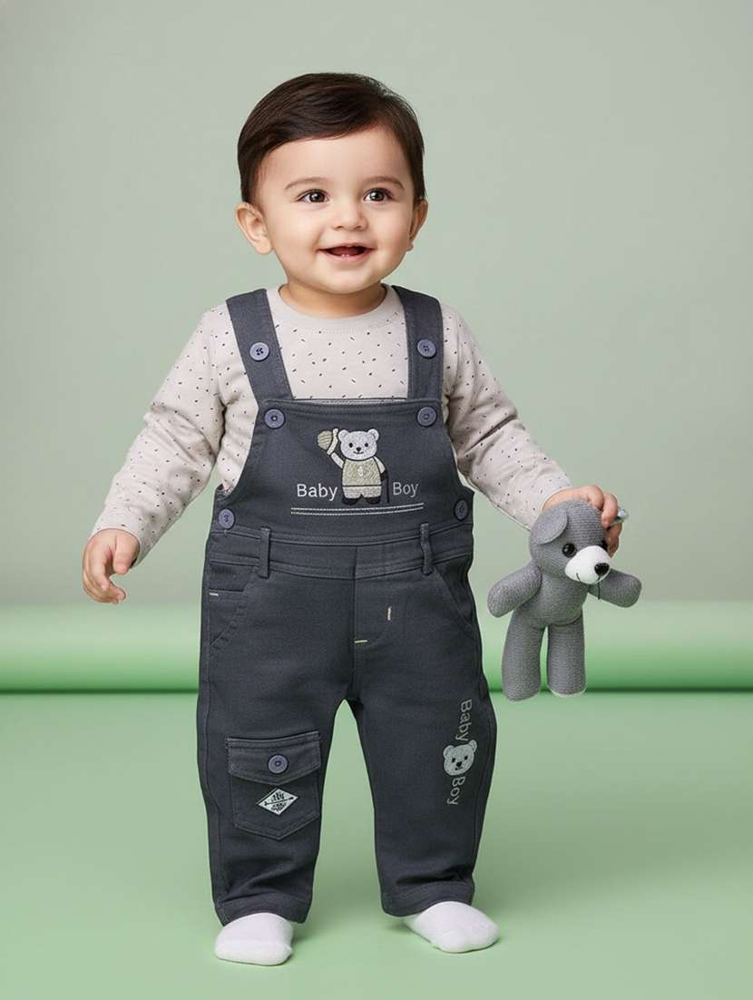 kids printed long sleeves t-shirt and dungaree set