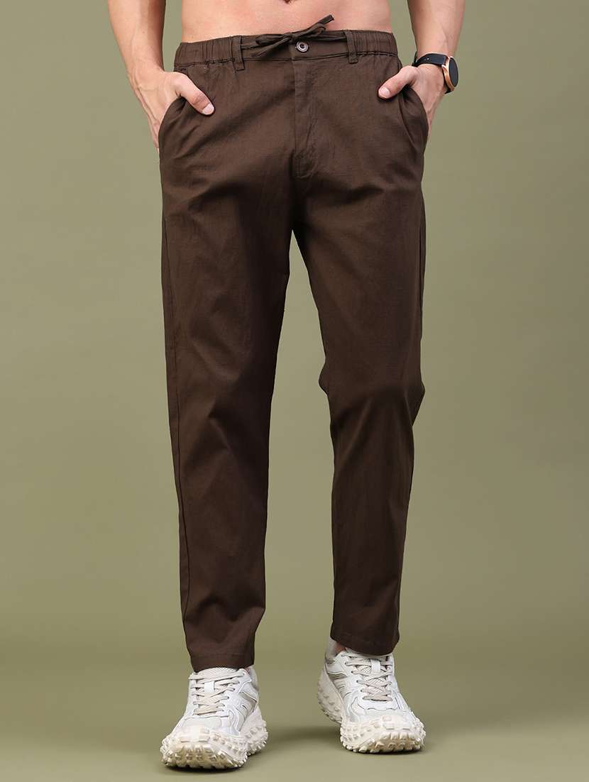men textured mid rise flat front trouser