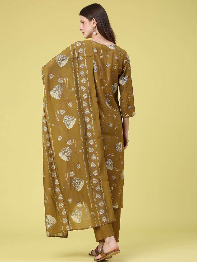 women printed three quarter sleeve kurta pant with dupatta set - 22459908 -  Standard Image - 3