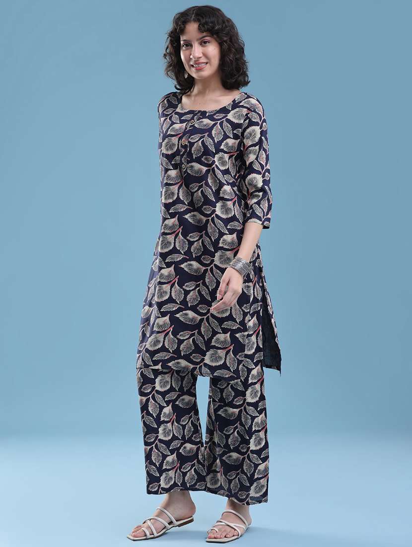 women printed three quarter sleeve ethnic co-ord set - 22460342 -  Standard Image - 3