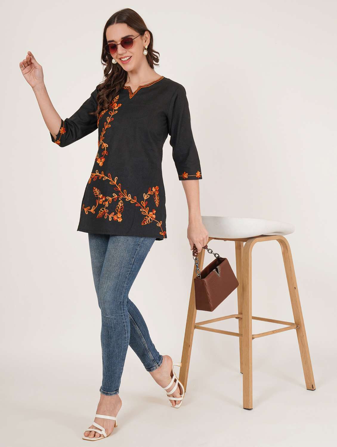 women embroidered three quarter sleeve straight kurti - 22460513 -  Standard Image - 5