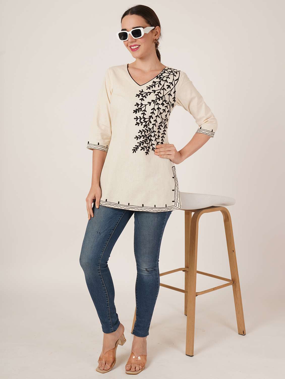 women embroidered three quarter sleeve straight kurti - 22460518 -  Standard Image - 5