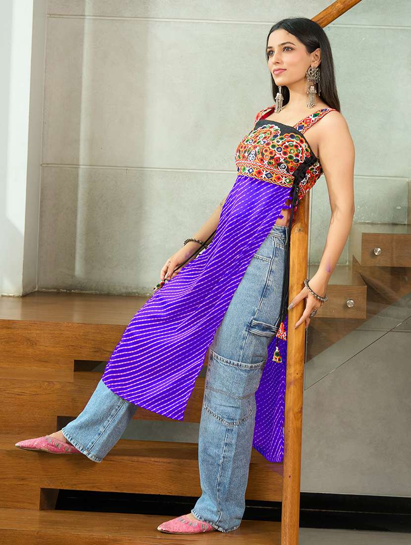 women purple georgette side slit kurti - 22460953 -  Standard Image - 3