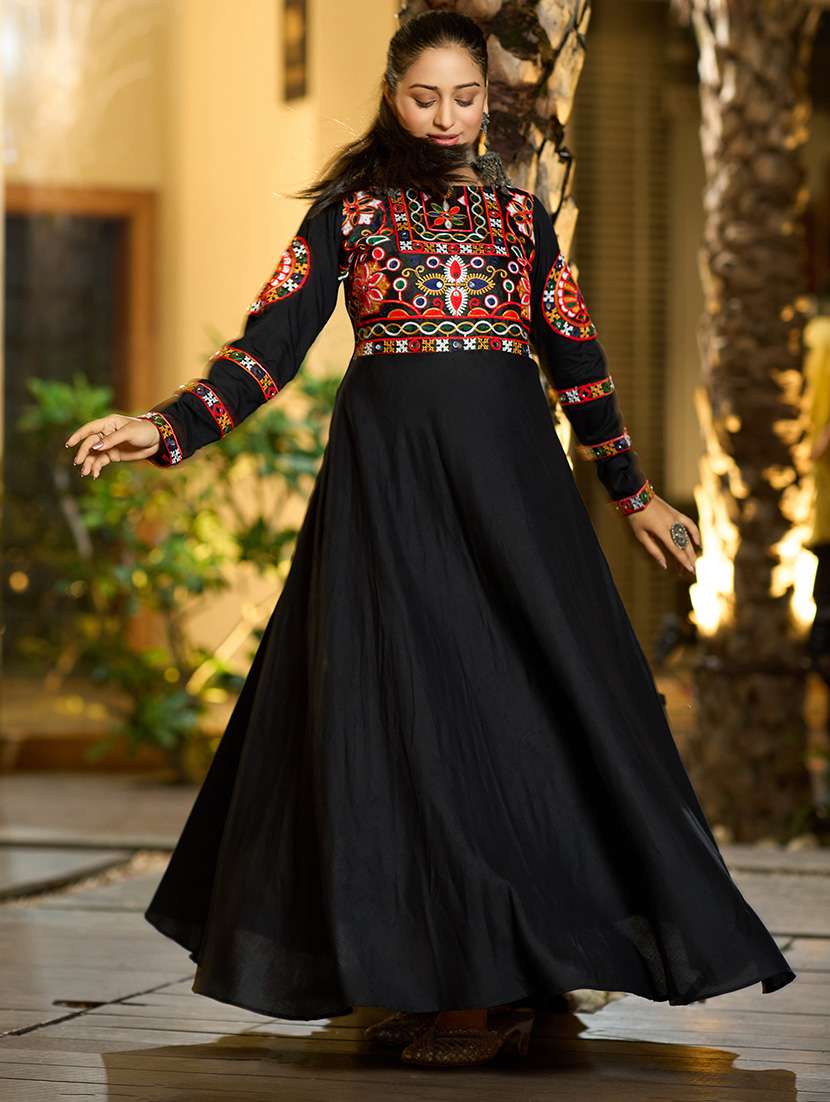 women black rayon flared kurti - 22460954 -  Standard Image - 3