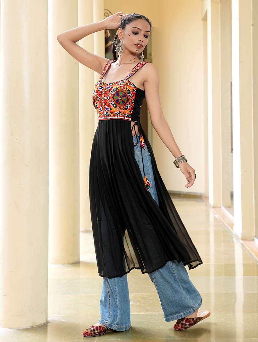 women black georgette side slit kurti - 22460959 -  Standard Image - 3