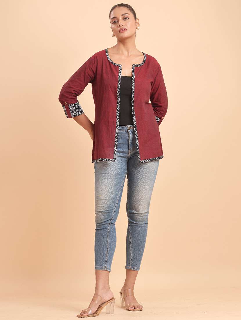  women printed cotton maroon shrug festive wear - 22461064 -  Standard Image - 3