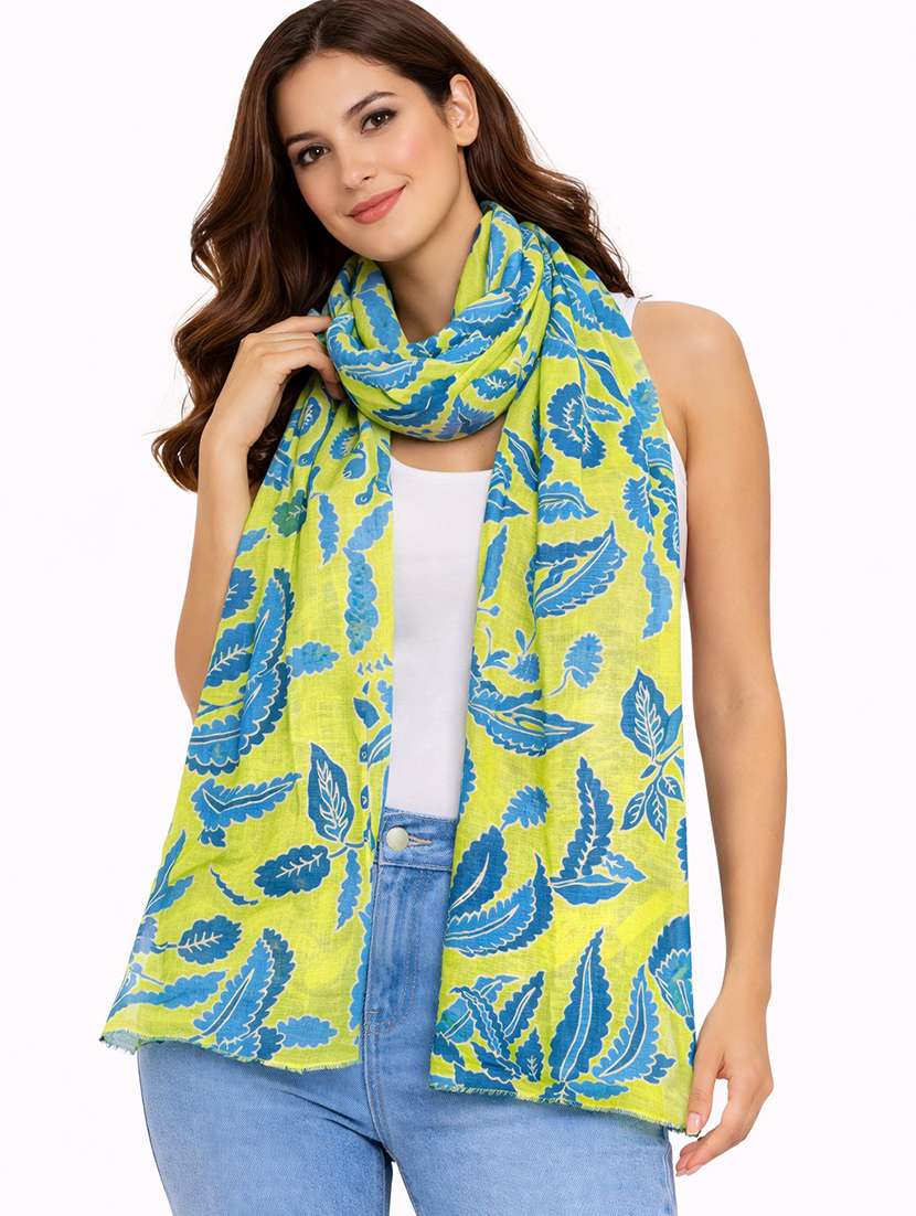 women printed scarf