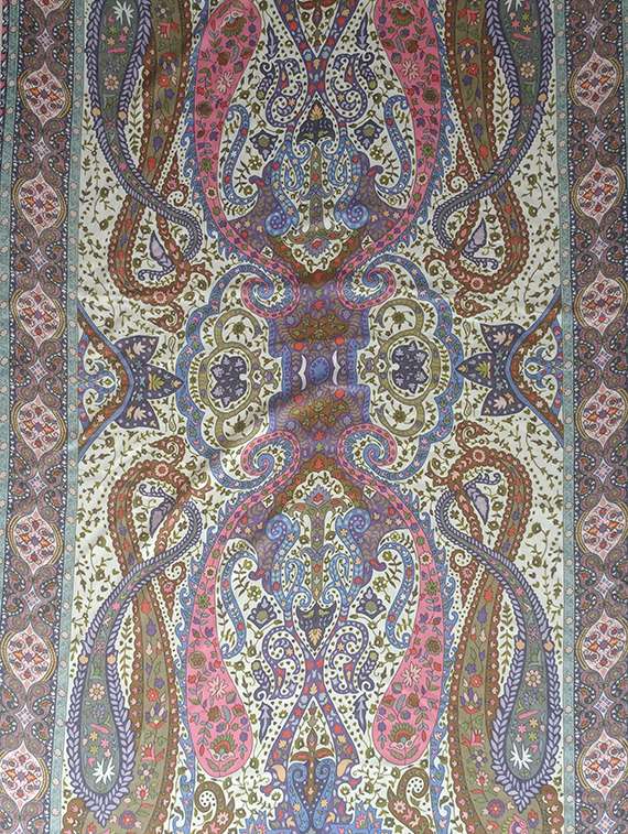 women printed scarf - 22461193 -  Standard Image - 3