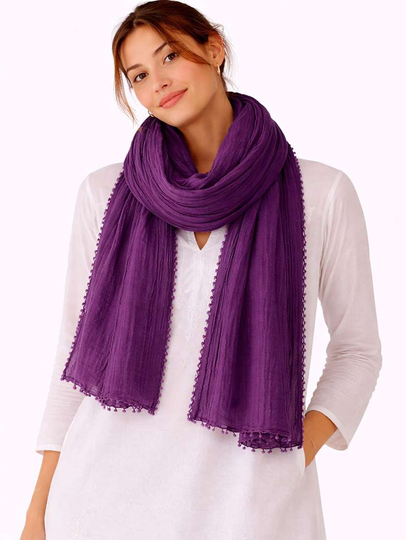 women solid scarf