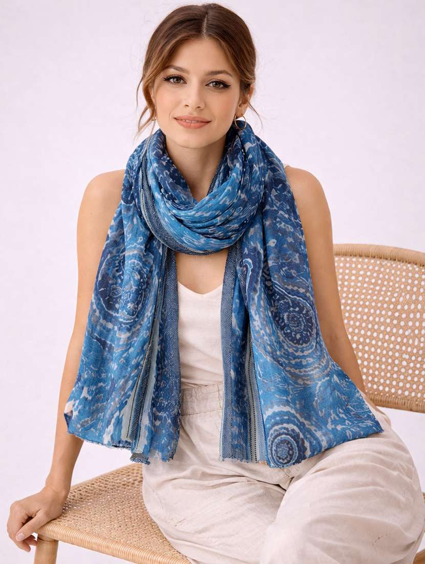 women printed scarf