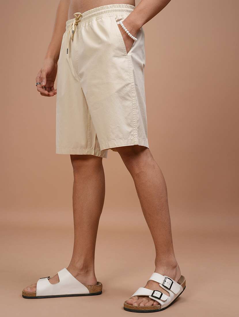 men solid mid rise regular fit shorts - 22462177 -  Standard Image - 3