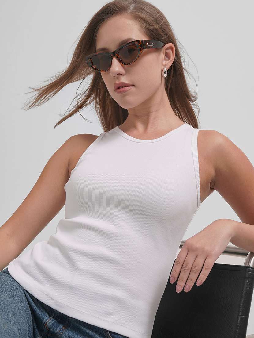 women solid sleeveless tank top