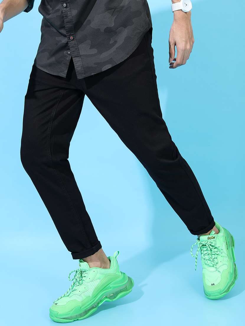 men regular fit black cotton solid trousers