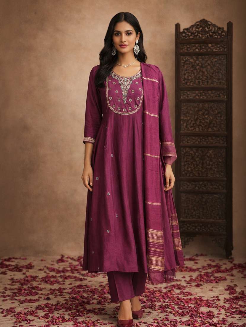 women purple cotton blend straight ethnic dress