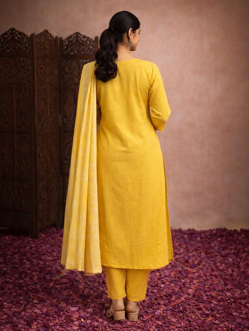 women olive cotton straight ethnic dress - 22463197 -  Standard Image - 3