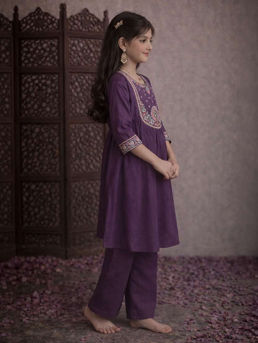 girl purple silk blend kurta pant set suit set - 22463267 -  Standard Image - 3