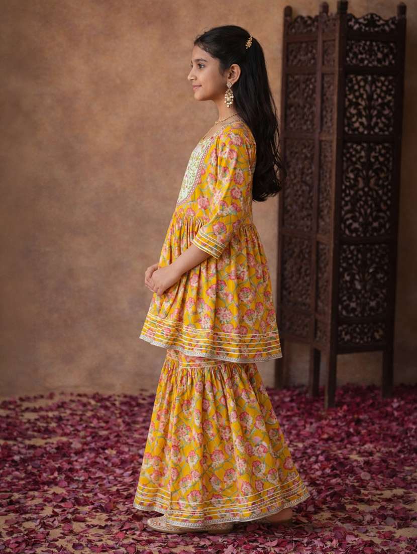 girl cotton kurta sharara set suit set - 22463271 -  Standard Image - 3