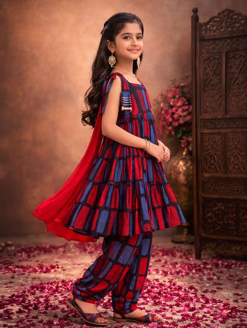 girl cotton kurta salwar set suit set - 22463276 -  Standard Image - 3