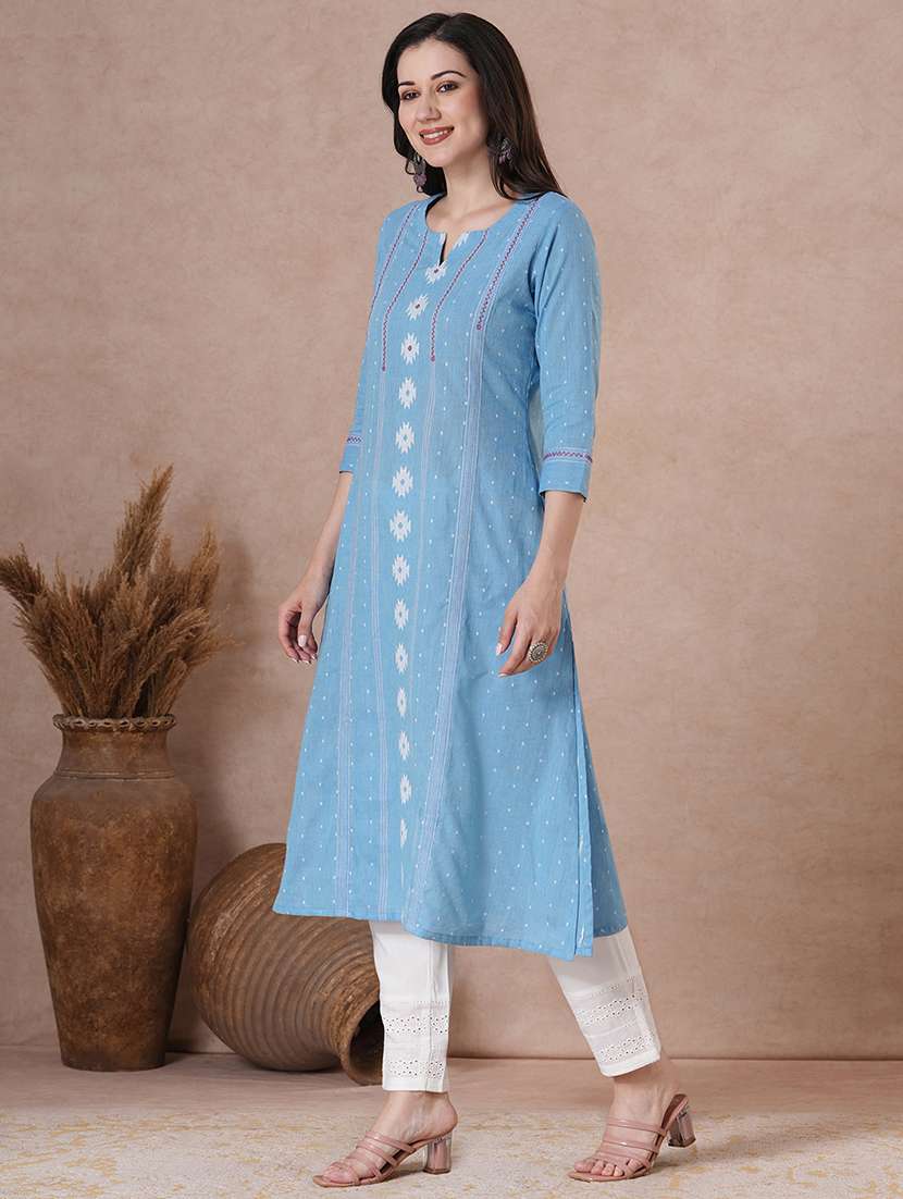 women three quarter sleeve a-line kurta - 22463482 -  Standard Image - 3
