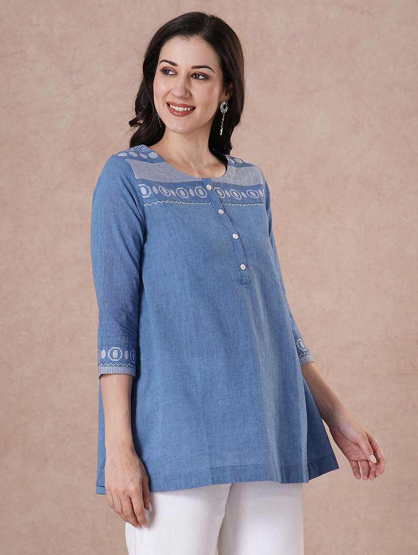 women geometric blue cotton regular top - 22463512 -  Standard Image - 3