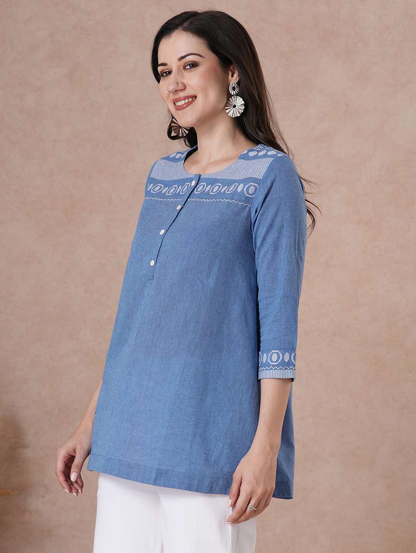 women geometric blue cotton regular top - 22463512 -  Standard Image - 5