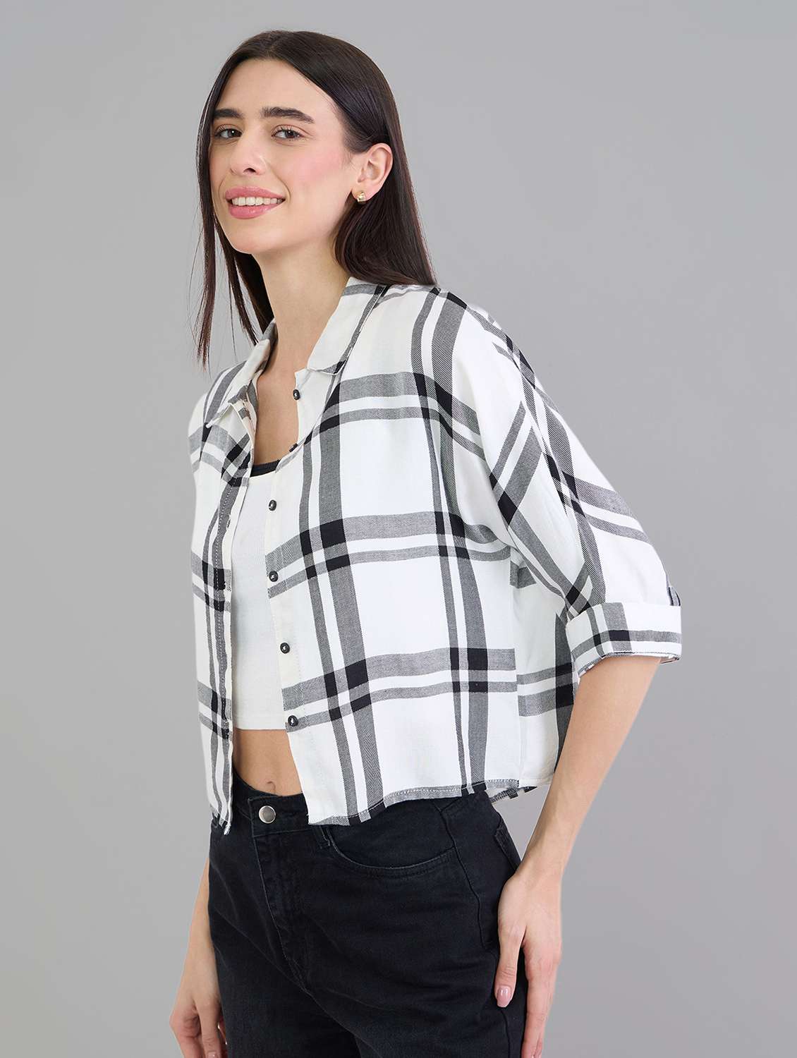 white viscose crop shirt - 22463550 -  Standard Image - 3
