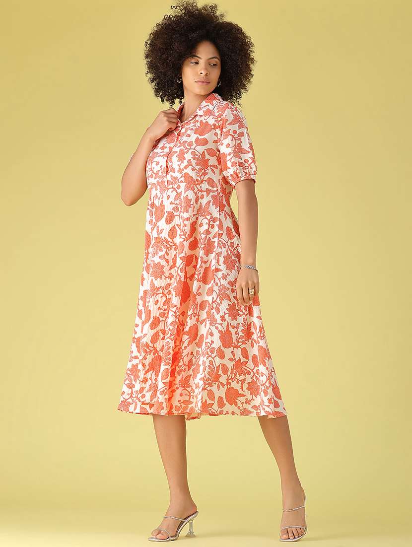 Women Printed Short Sleeves Fit And Flare Dress - 22464082 -  Standard Image - 3