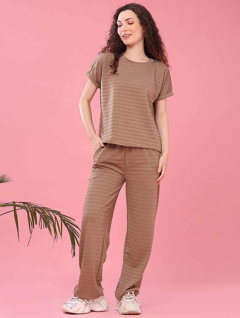 women self design short sleeves top and trouser co-ord set - 22464114 -  Standard Image - 3