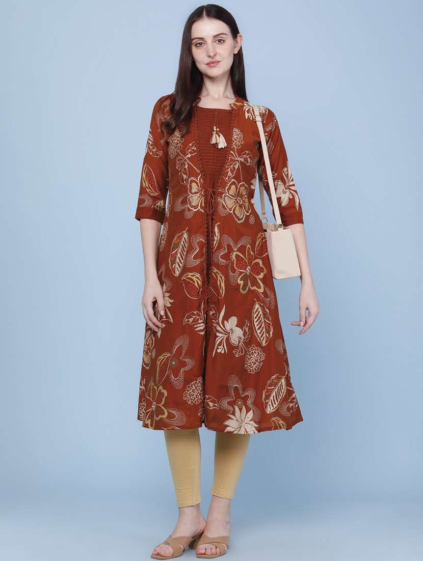 women printed three quarter sleeve kurta