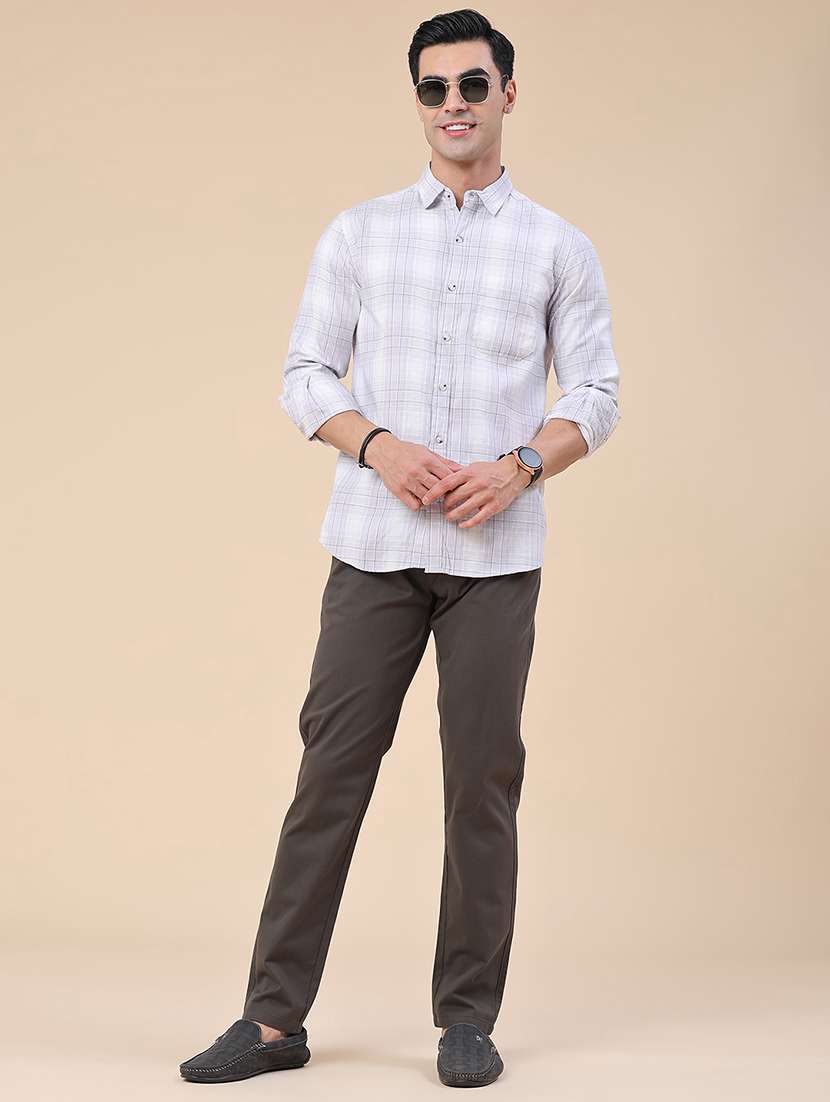 Men Solid Mid Rise Chinos Casual Trouser - 22464436 -  Standard Image - 5