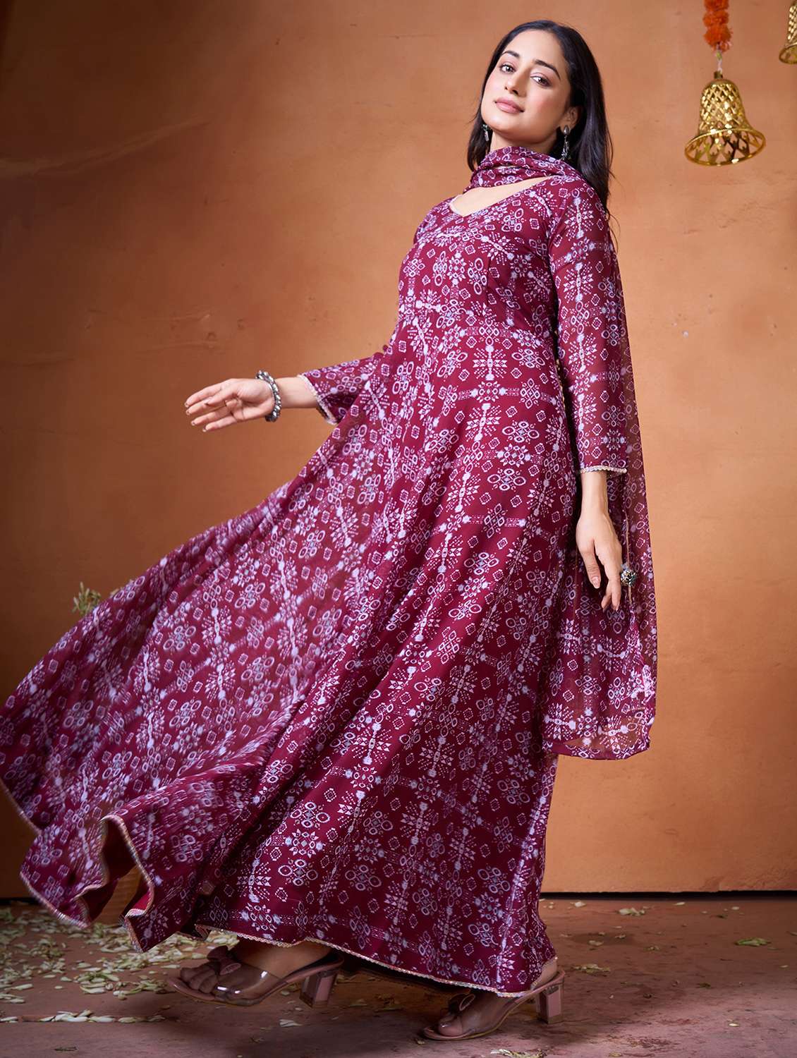 women maroon georgette fit & flare gown - 22464841 -  Standard Image - 5