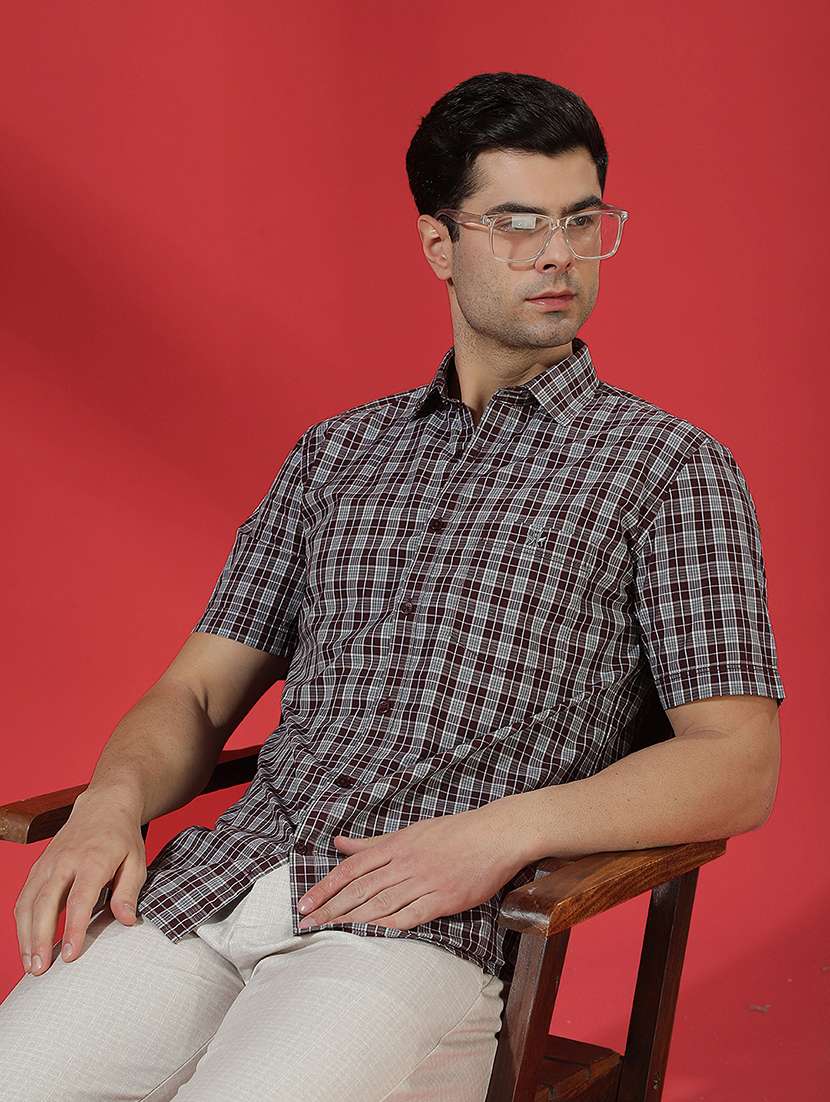 men checkered short sleeve slim fit casual shirt