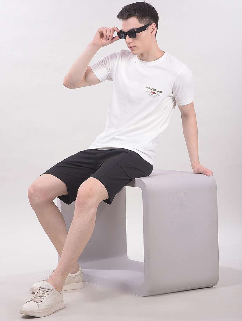 Men Solid Mid Rise Regular Fit Sport Shorts - 22465227 -  Standard Image - 5