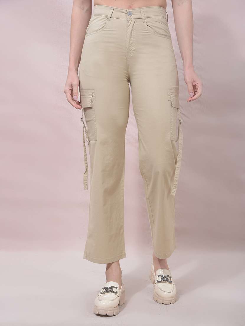 women solid mid rise cargo pants
