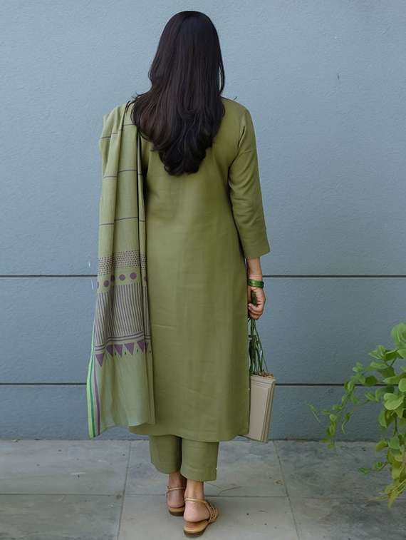 women green kurta dupatta set - 22466321 -  Standard Image - 3
