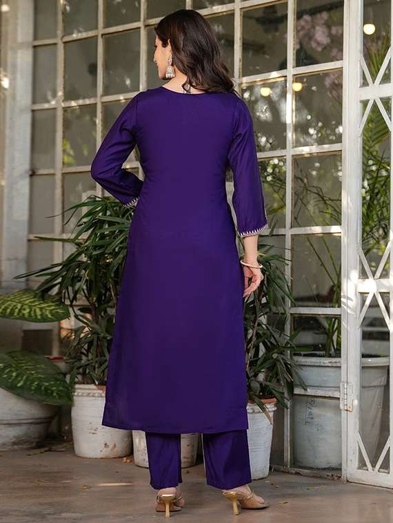 women purple kurta dupatta set - 22466338 -  Standard Image - 3