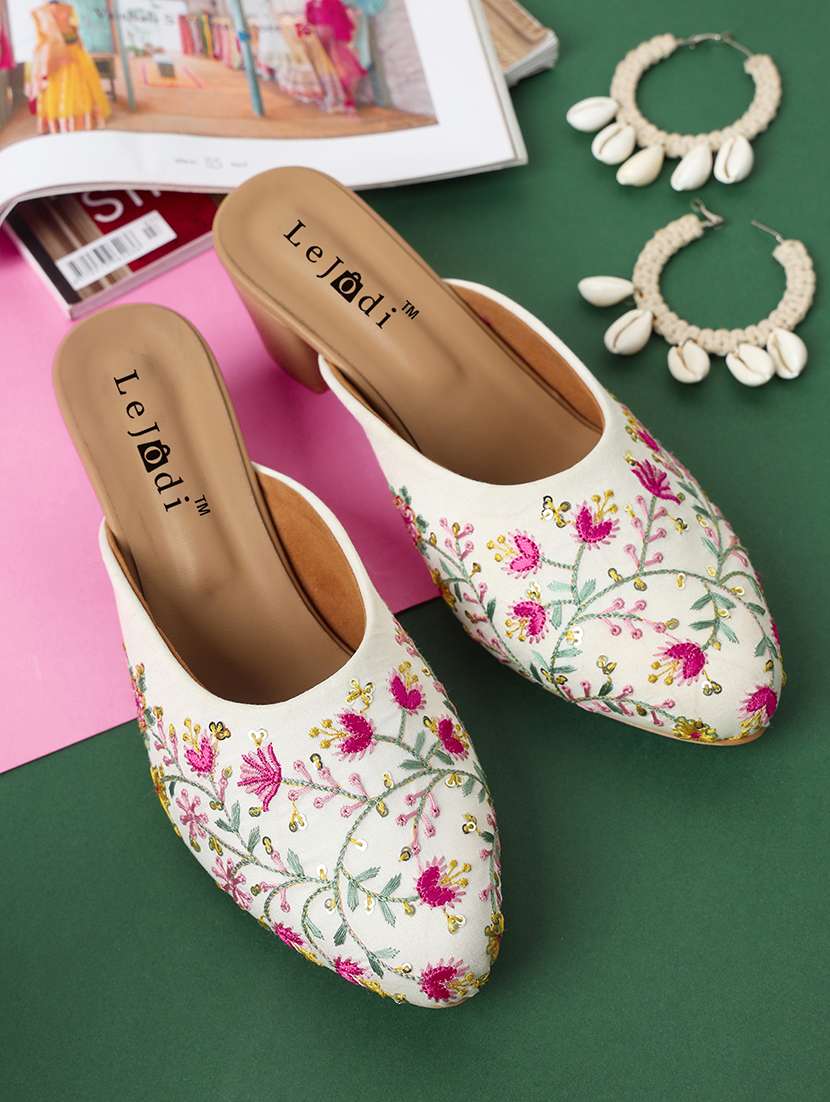 women white mule