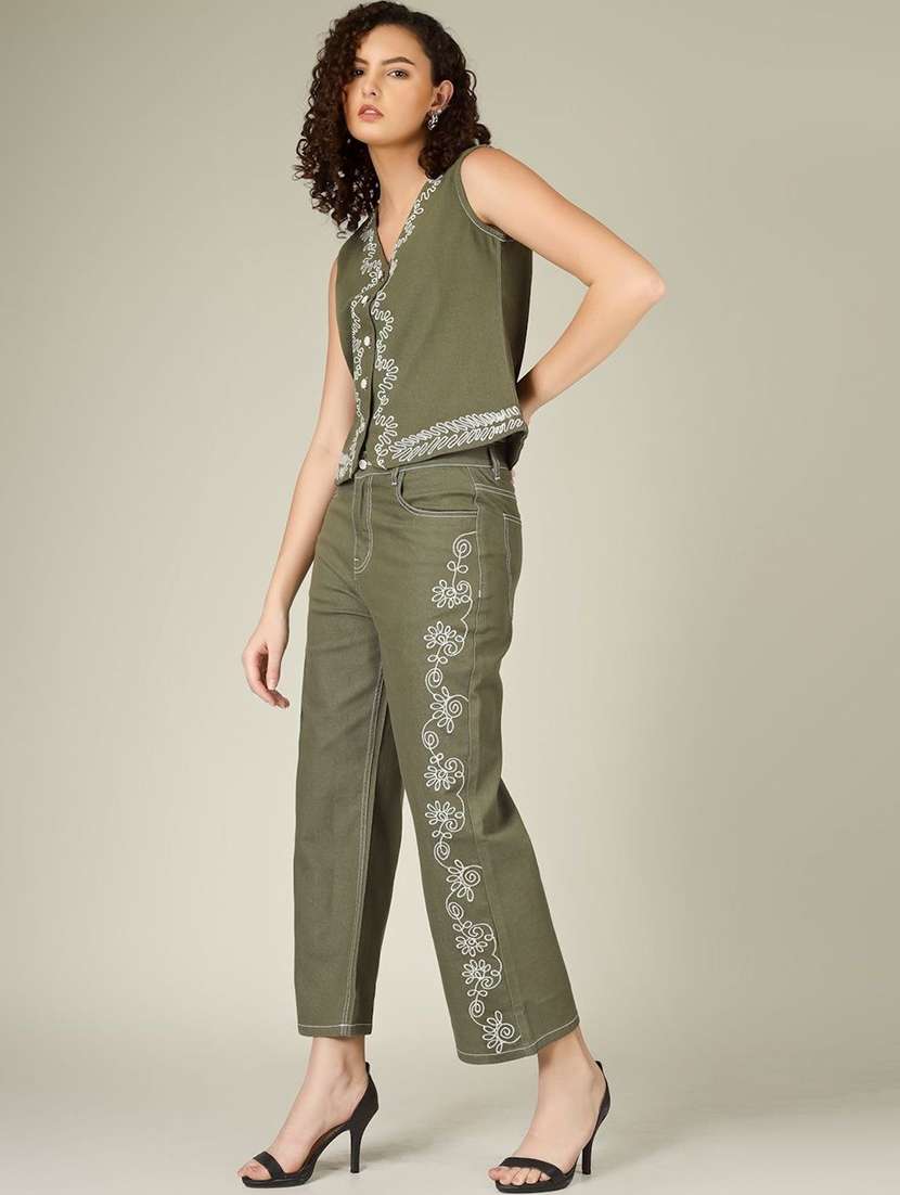 women floral cotton top and trouser set - 22467600 -  Standard Image - 3