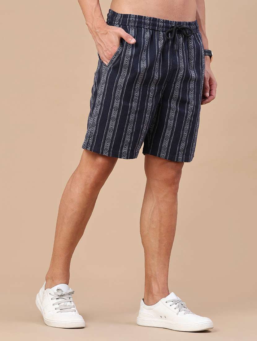 men self design mid rise regular fit shorts - 22467721 -  Standard Image - 3
