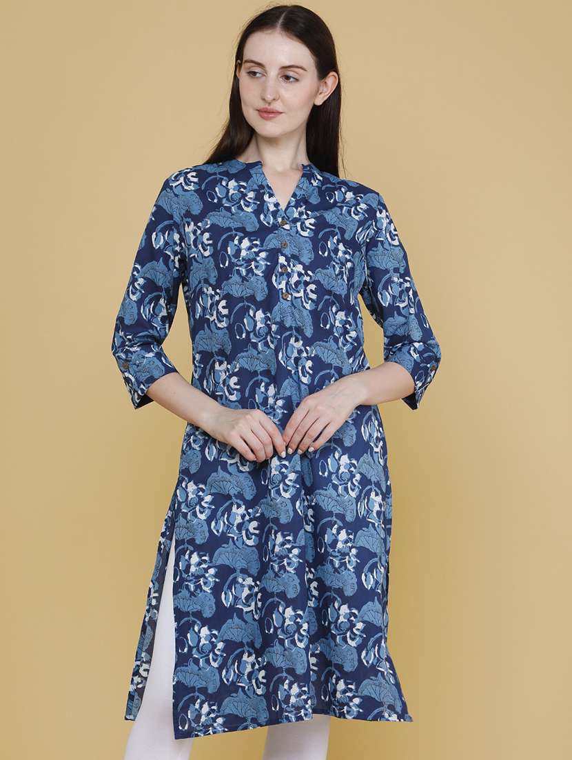women printed three quarter sleeves straight kurta