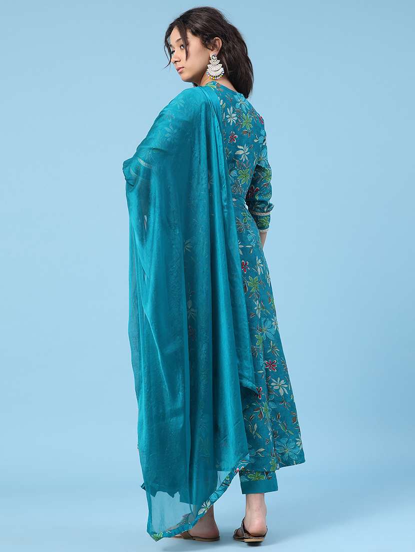 women printed three quarter sleeve kurta pant with dupatta set - 22467894 -  Standard Image - 3