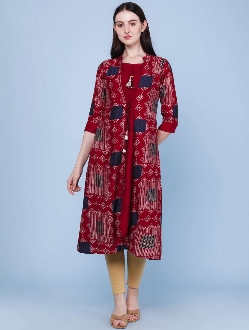women printed three quarter sleeve kurta