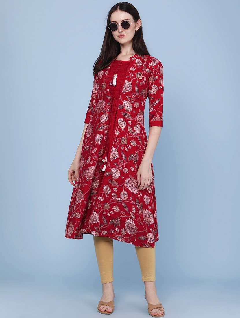 women printed three quarter sleeve kurta