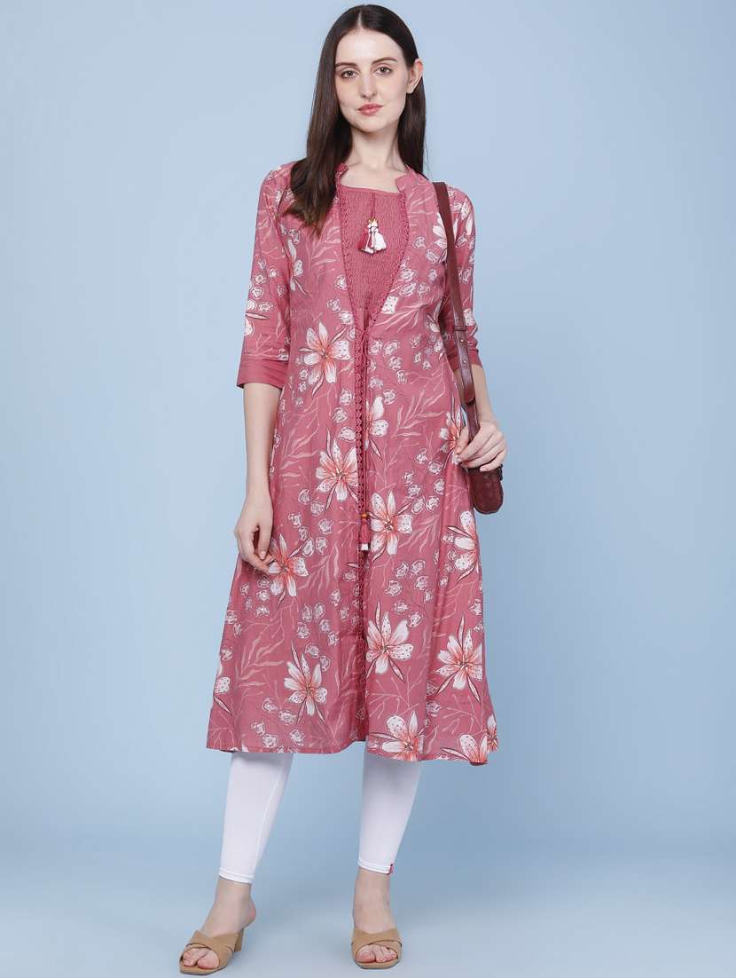 women printed three quarter sleeve kurta