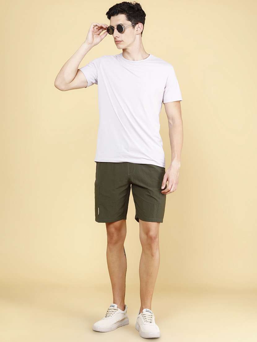 men solid mid rise regular fit shorts - 22468403 -  Standard Image - 5