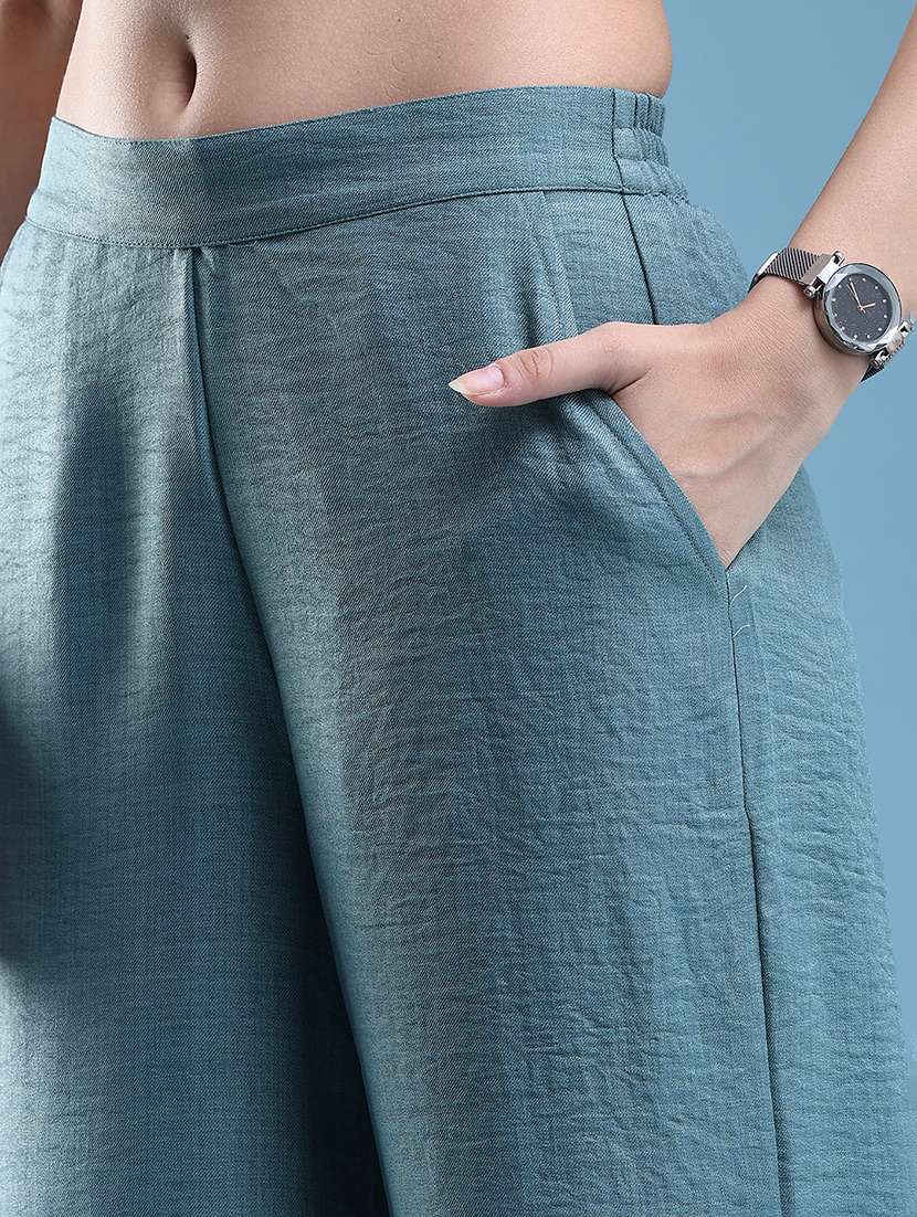 Women Solid Short Sleeves Shirt And Trouser Co-ord Set - 22468470 -  Standard Image - 5