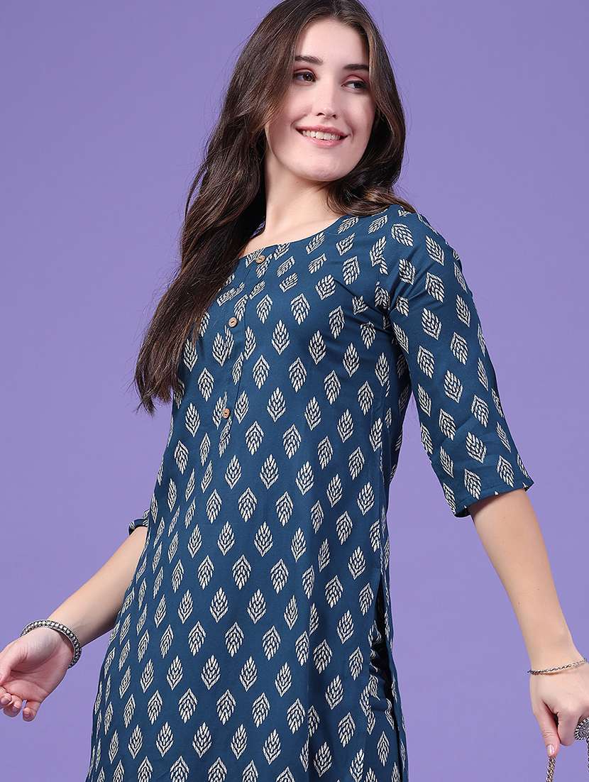 Women Printed Three Quarter Sleeve Ethnic Co-ord Set - 22468965 -  Standard Image - 5